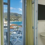 Micra Anglia Boutique & Άνδρος