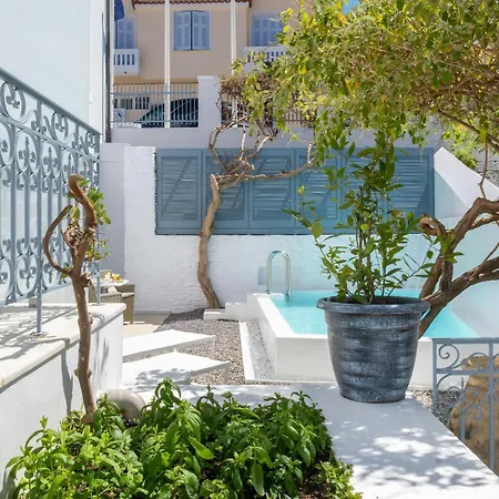 Micra Anglia Boutique & 5* Andros Town