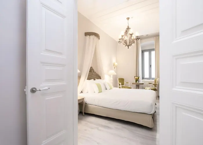 Micra Anglia Boutique & Hotell Ándros