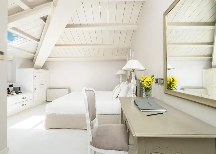 Micra Anglia Boutique & 5*