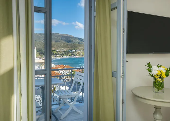 Micra Anglia Boutique & Ándros