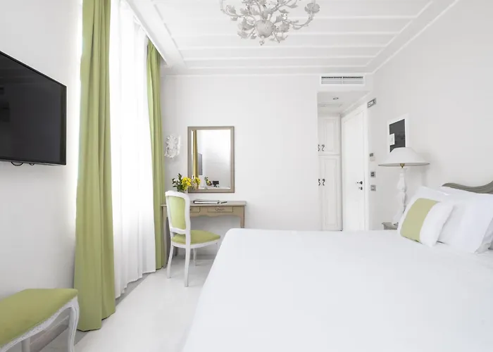 Micra Anglia Boutique & Hotell 5*