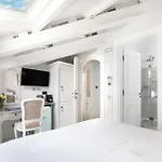 Micra Anglia Boutique & Hotell Ándros