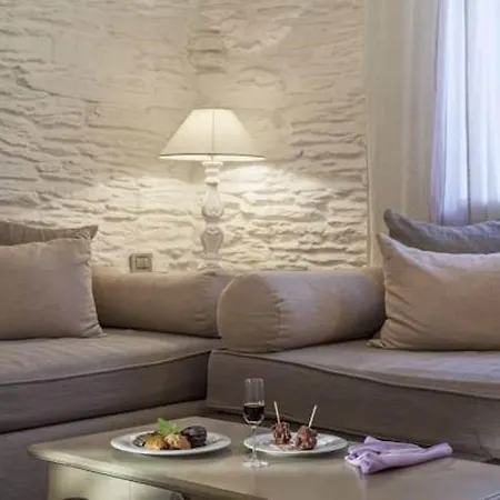 Micra Anglia Boutique & Szálloda 5*