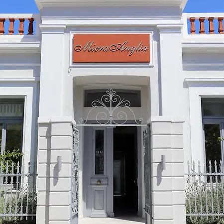 Micra Anglia Boutique & Szálloda 5*