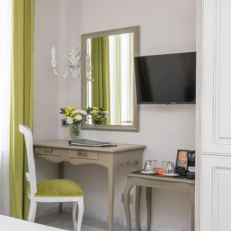 Micra Anglia Boutique & Hotel 5*