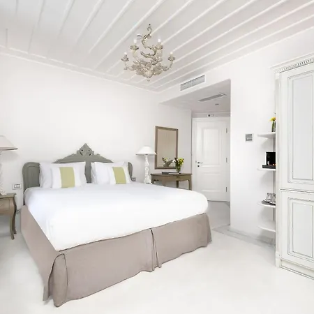 Hotel Micra Anglia Boutique & 5*