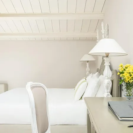 Micra Anglia Boutique & 5*