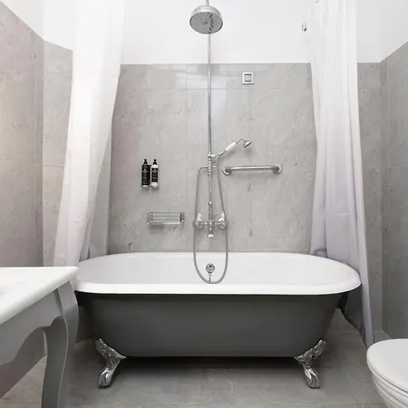 Hotel Micra Anglia Boutique &