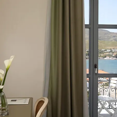 Micra Anglia Boutique & Ξενοδοχείο 5*