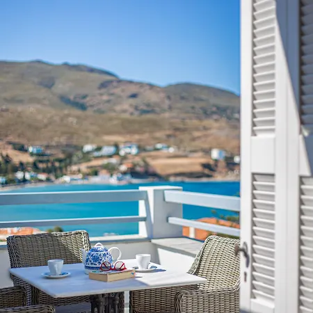 Micra Anglia Boutique & מלון